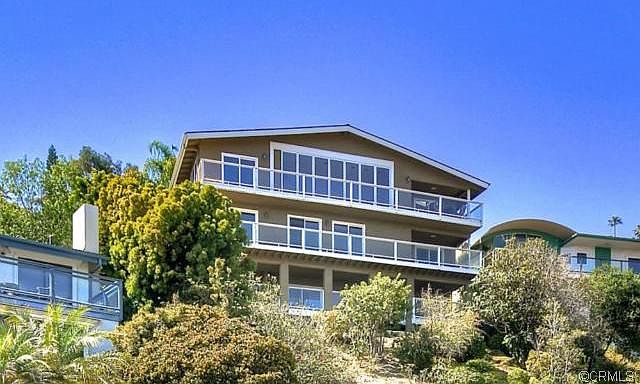 2nd image of 1375 Terrace Way