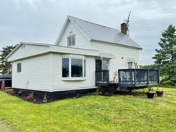 6132 S M 129, Sault Sainte Marie, MI 49783