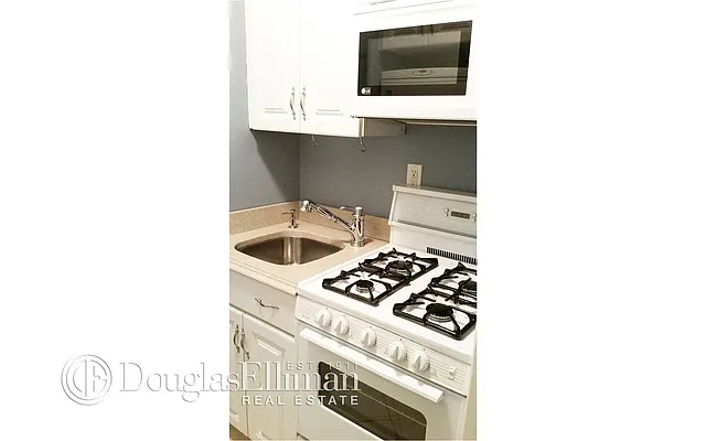 Sold by Douglas Elliman | media 9