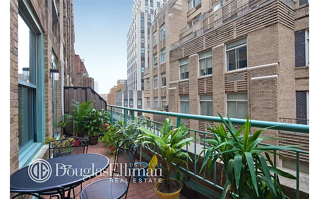 Sold by Douglas Elliman | media 3