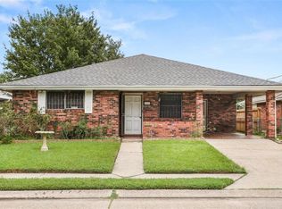1053 Focis St, Metairie, LA 70005