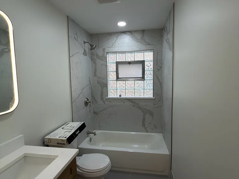2706 N Melvina Ave #1 — Photo 12
