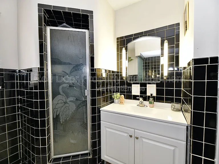 4701 Kessler Boulevard East Dr — Photo 15