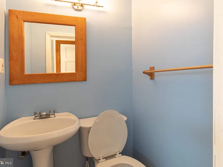 33 Randolph Pl NW — Photo 22