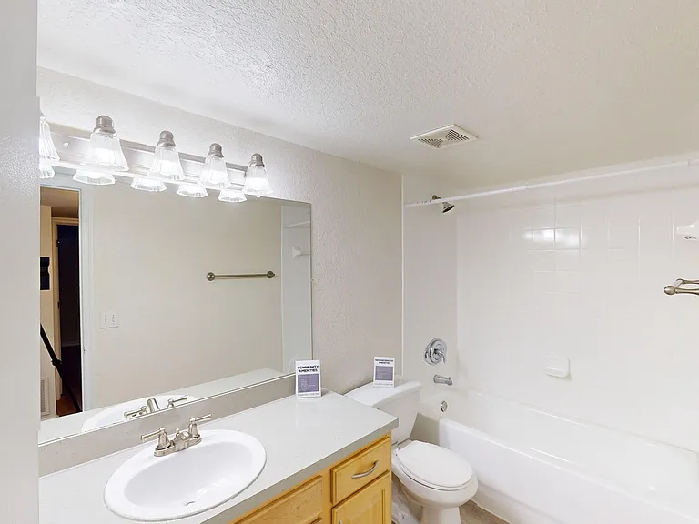 The Breyley Apartments — Photo 60