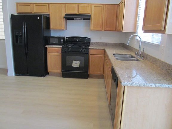3rd image of 8540 Pitney Ave