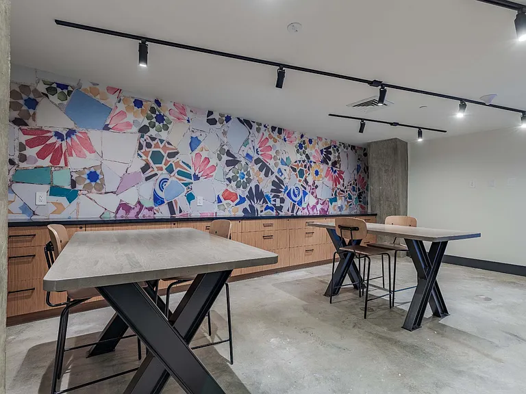 Atwell on Spring — Photo 25