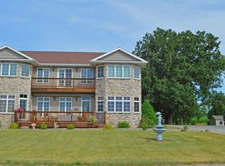 1020 Park Rd, Madison Lake, MN 56063