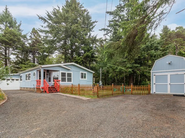 113 SE 143rd St, South Beach, OR 97366