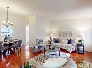 1313 W James St APT 4, Kent, WA
