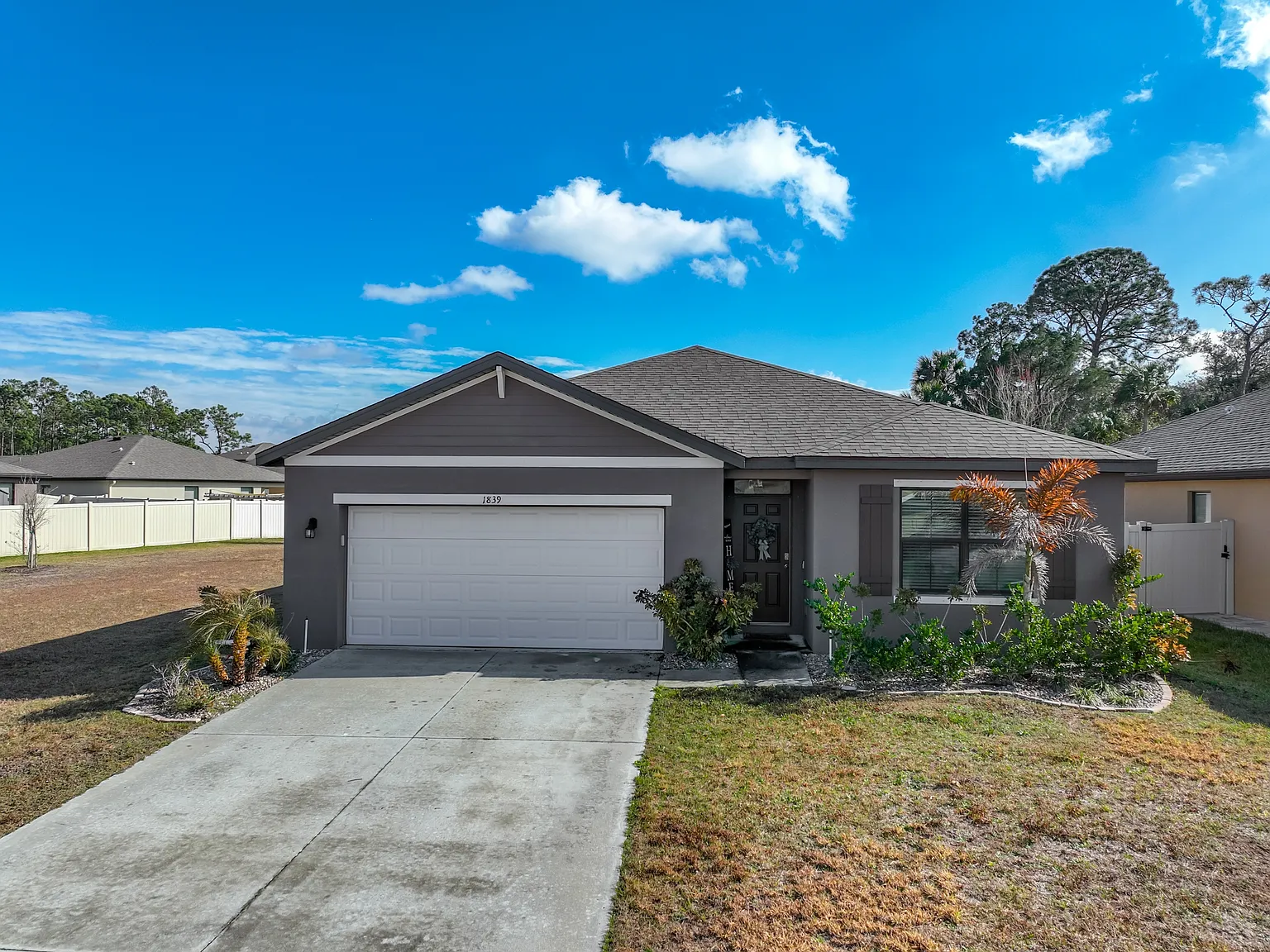 1839 Morely Drive - 1 — Photo 1