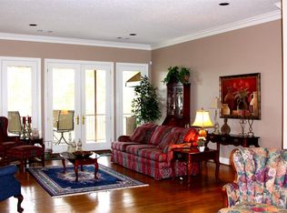 16676 Emerald Cove Rd, Northport, AL 35475