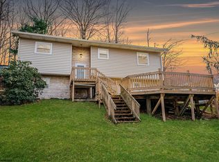 65 Champagne Dr, Morgantown, WV 26508