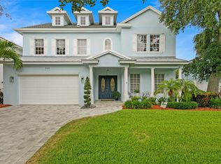 3913 W Kensington Ave, Tampa, FL 33629