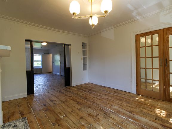2nd image of 96 Hall St #3A