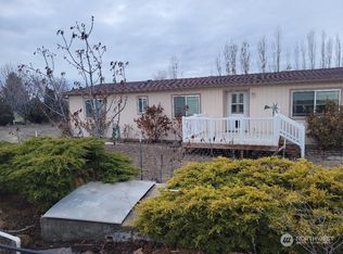 13872 Dodson Rd NW, Ephrata, WA 98823