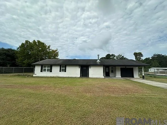 7400 Magnolia Beach Rd — Photo 2