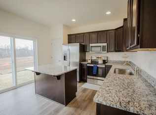 3731 Castle Dr, Dover, PA 17315
