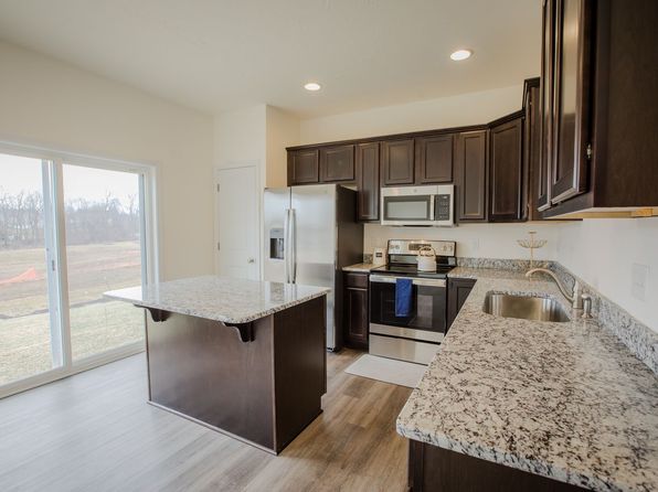 3731 Castle Dr