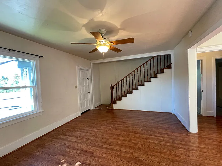 3635 E McLeod Rd — Photo 9