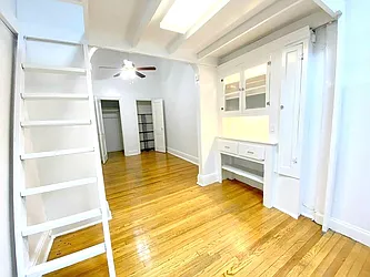 Rented by Manhattan Spaces