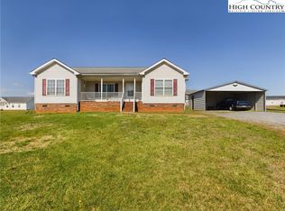 6052 Pointe West Ln, Vale, NC 28168