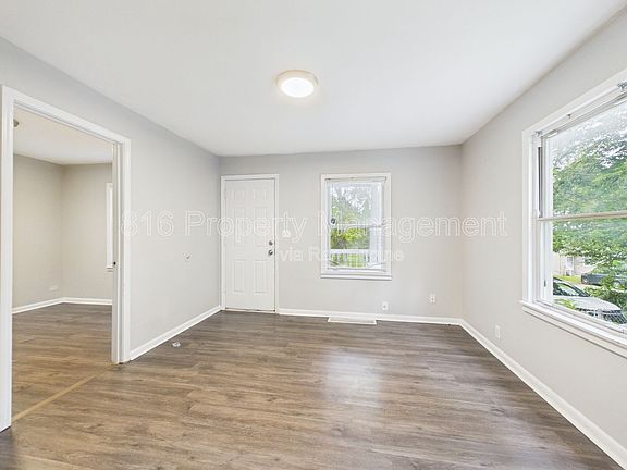 3rd image of 8028 Montgall Ave