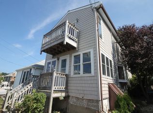 10 Old Colony Rd, Hull, MA 02045