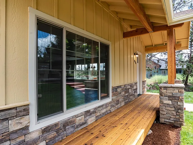 Front deck