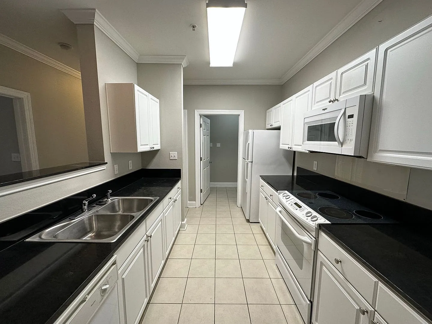 First Floor Apartment Community Pool! — Photo 3