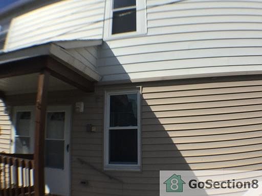 3rd image of 2119 E 29th St APT 2