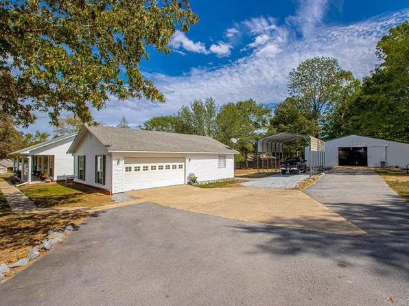 1080 Fox Hunt Trl, Alexander, AR 72002