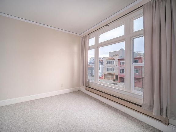 5th image of 4925 Anza St APT 4