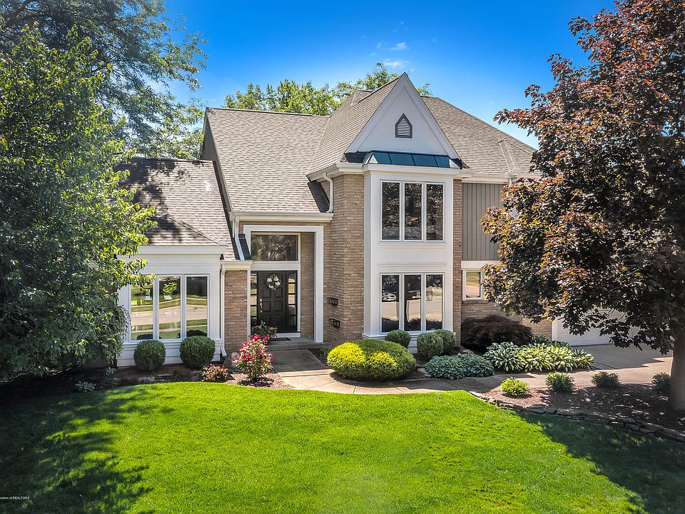 1st image of 3912 Crooked Creek Dr