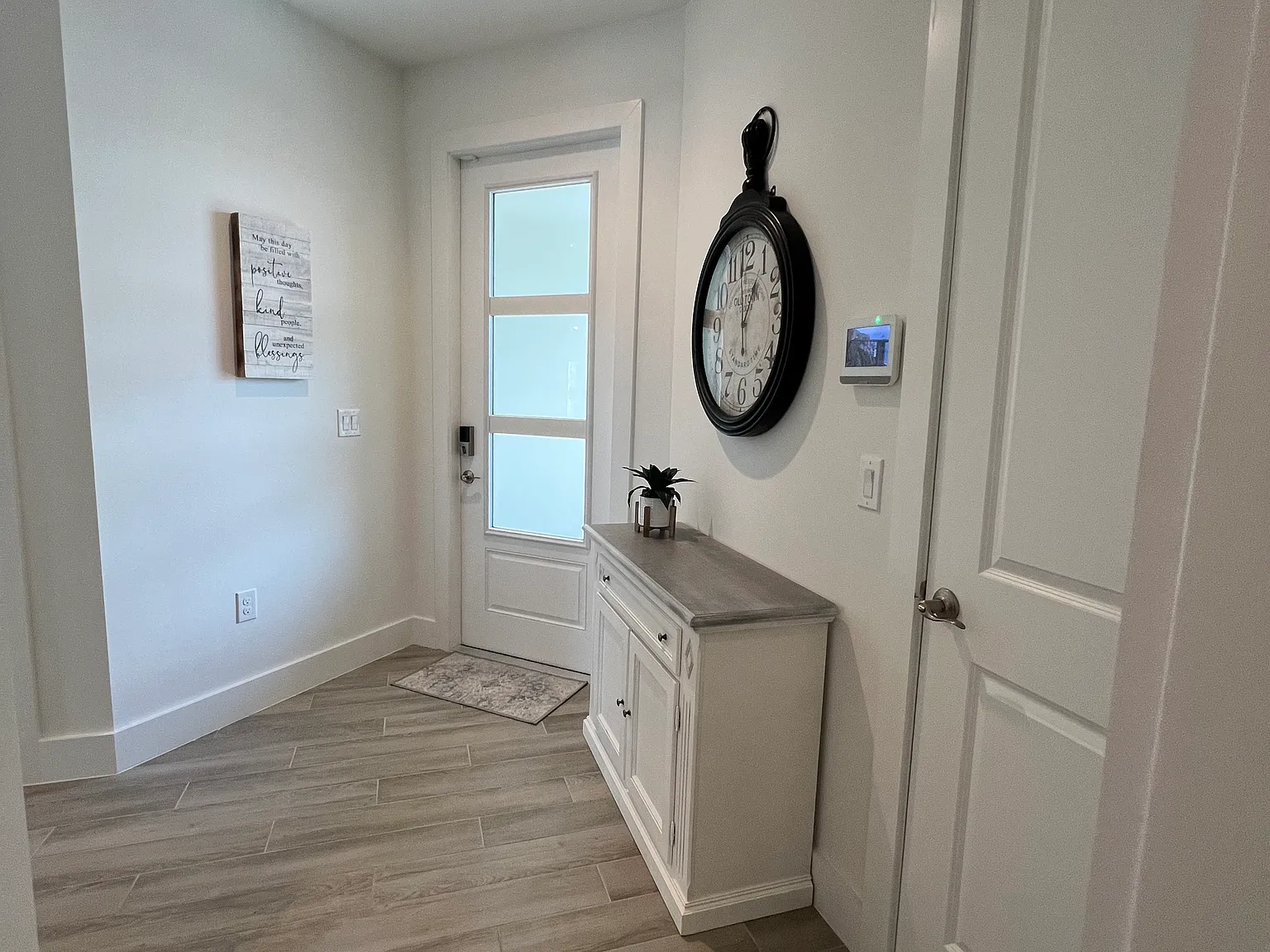 8828 Oceana Way — Photo 2