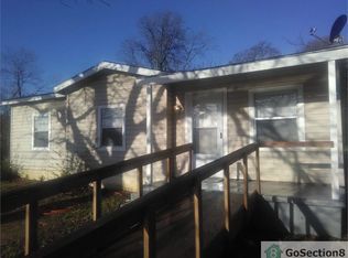 2418 Johnson St, Fort Worth, TX 76105