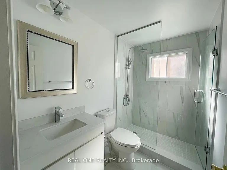 6972 Cordingley Cres — Photo 7
