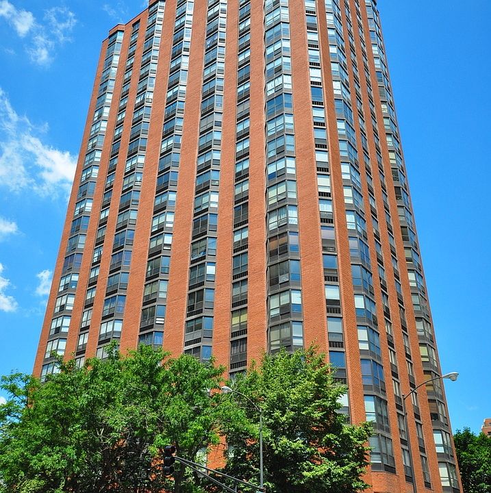 1st image of 899 S Plymouth Ct APT 308