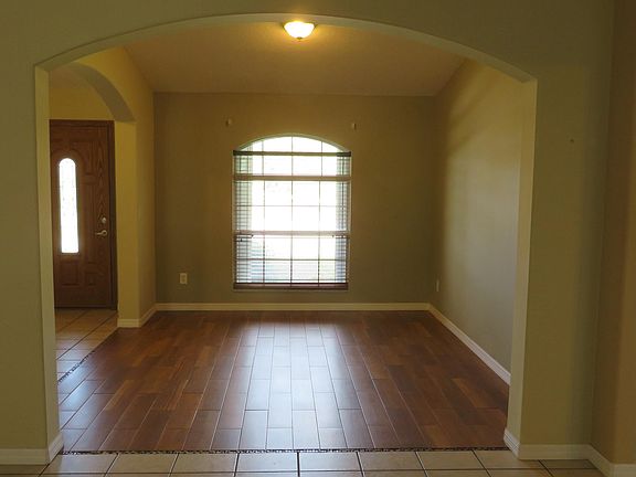 3rd image of 1598 Fox Ct SE