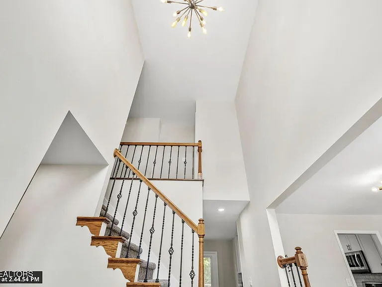8860 Brucewood Ln — Photo 7