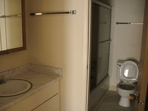 5th image of 1495 W 2320 S