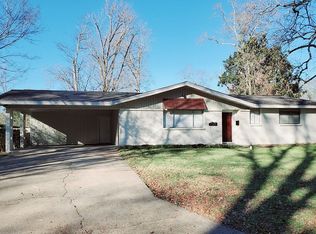 1426 Sheffield Dr, Jackson, MS 39211