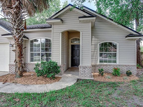 3rd image of 8563 Lori Ann Ct