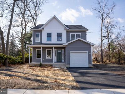 702 Delaware Ave, Riverside, NJ, 08075