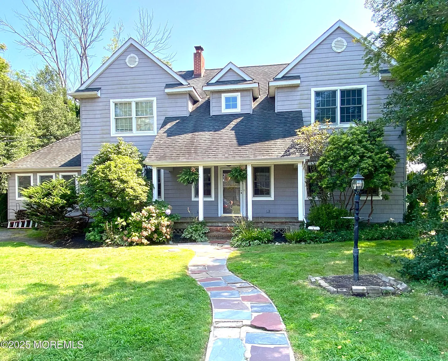 1624 Dumont Terrace photo 1