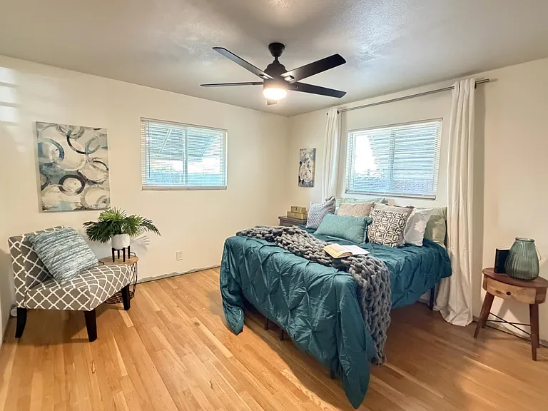 1406 Baywood Dr — Photo 6