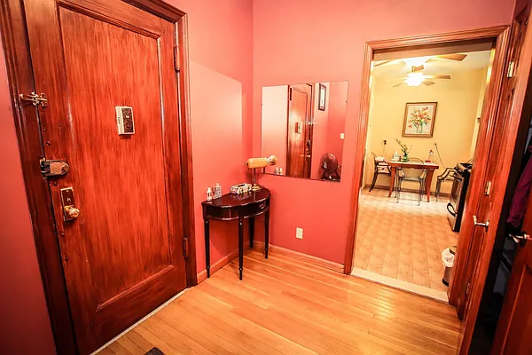 Sold by Remax City Square | media 45