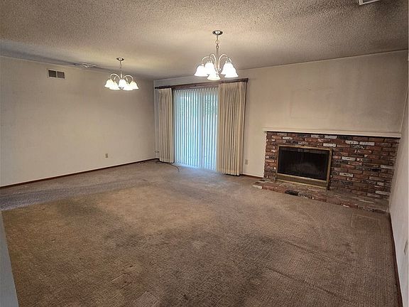 2nd image of 11173 Montlake Dr