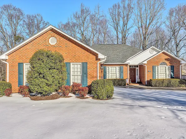 1576 Rosewalk Ln SE, Roanoke, VA 24014