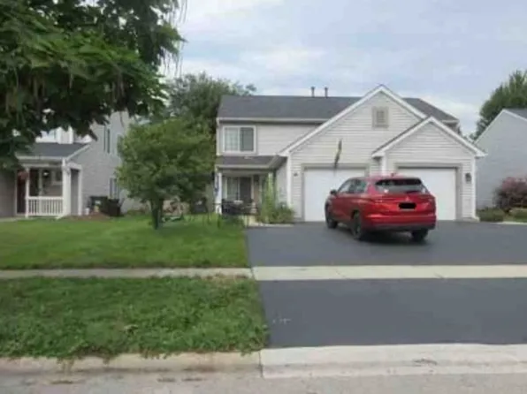 2973 Impressions Dr, Lake In The Hills, IL 60156